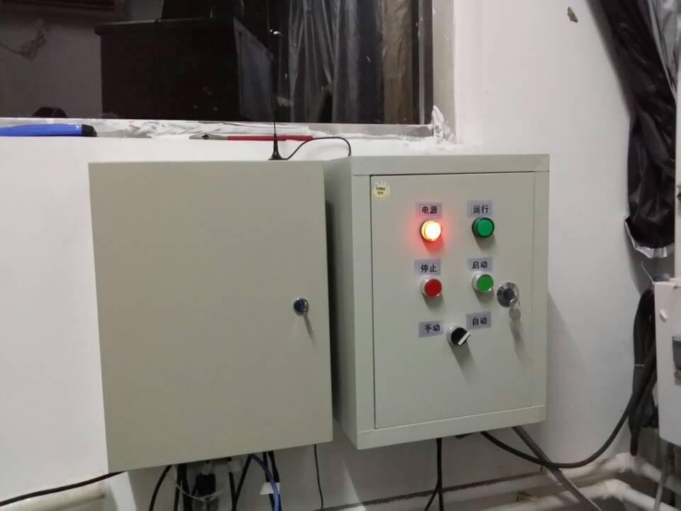 水質(zhì)監(jiān)測(cè)系統(tǒng)現(xiàn)場(chǎng)實(shí)圖 水質(zhì)監(jiān)測(cè)系統(tǒng)現(xiàn)場(chǎng)實(shí)圖